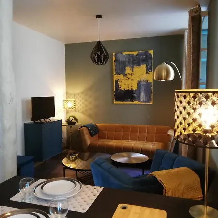 Sous Les Remparts Καρκασόν