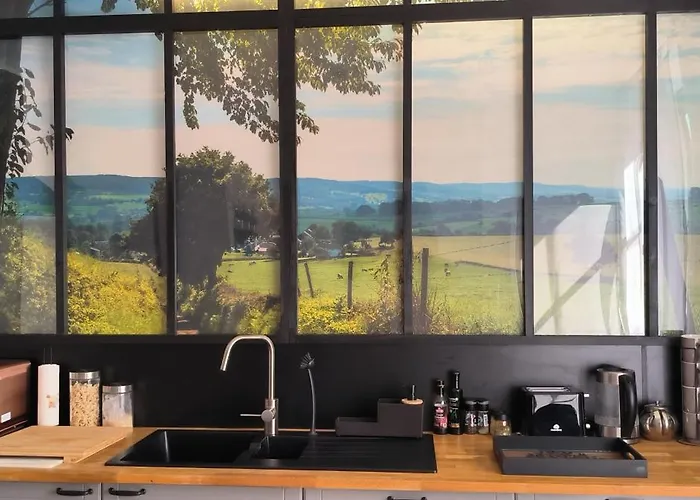 Sous Les Remparts アパート