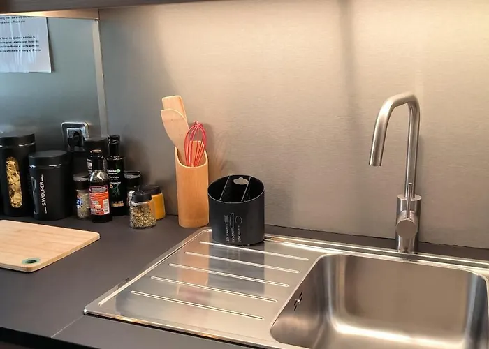 Sous Les Remparts * Carcassonne